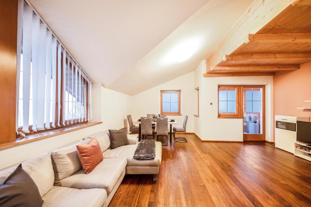 Apartement Huck Cornedo all'Isarco Exteriör bild
